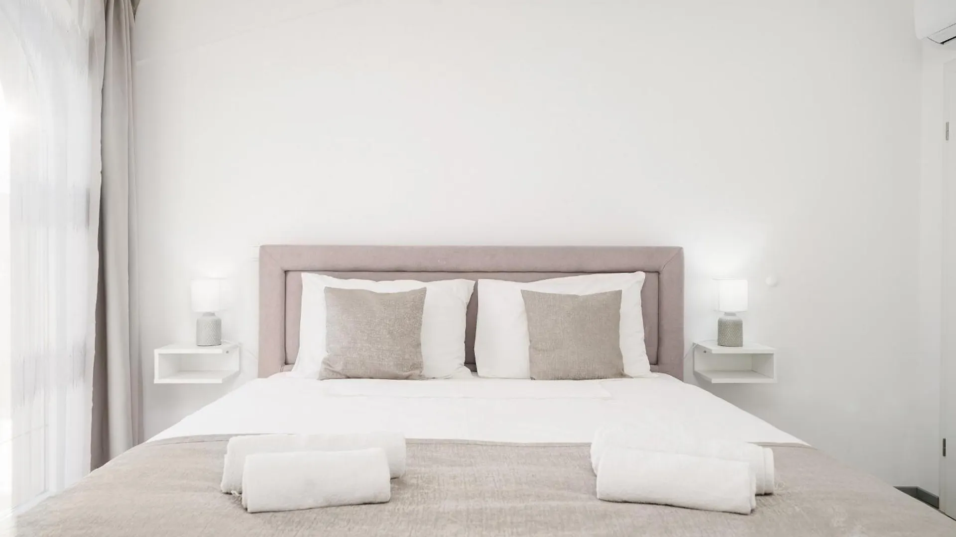 Luxury Six-Bedroom Villa With Heated Pool&Sauna Kastela